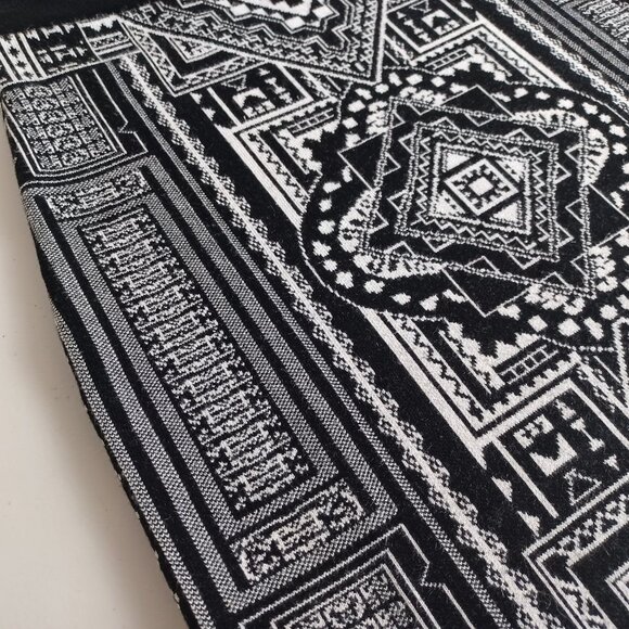 Premise Geometric Pattern Knit Pencil Skirt - Picture 4 of 15